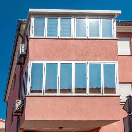 Marija Near The Beach Apartman