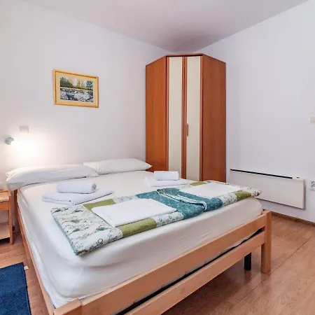 Apartman Marija Near The Beach *