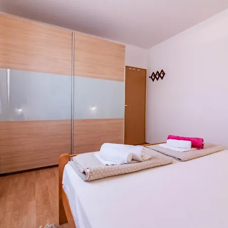 Marija Near The Beach Apartman Medulin